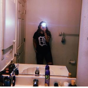 Meet your Posher, Carley